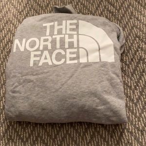 north face M woman’s sweatshirt never worn
